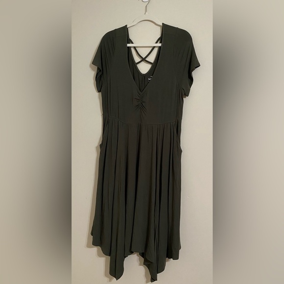 NWOT Torrid Olive Asymmetrical Dress with Crisscross Detail - Picture 1 of 4